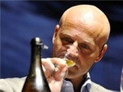 Bóng đá anh, ngoại hạng anh, lịch thi đấu euro 2012, Mở chai champagne lâu đời nhất thế giới 